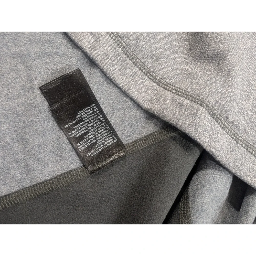 The North Face Mens Outdoor Hiking‎ Gray Volt Green 1/4 Zip Pullover Medium Base